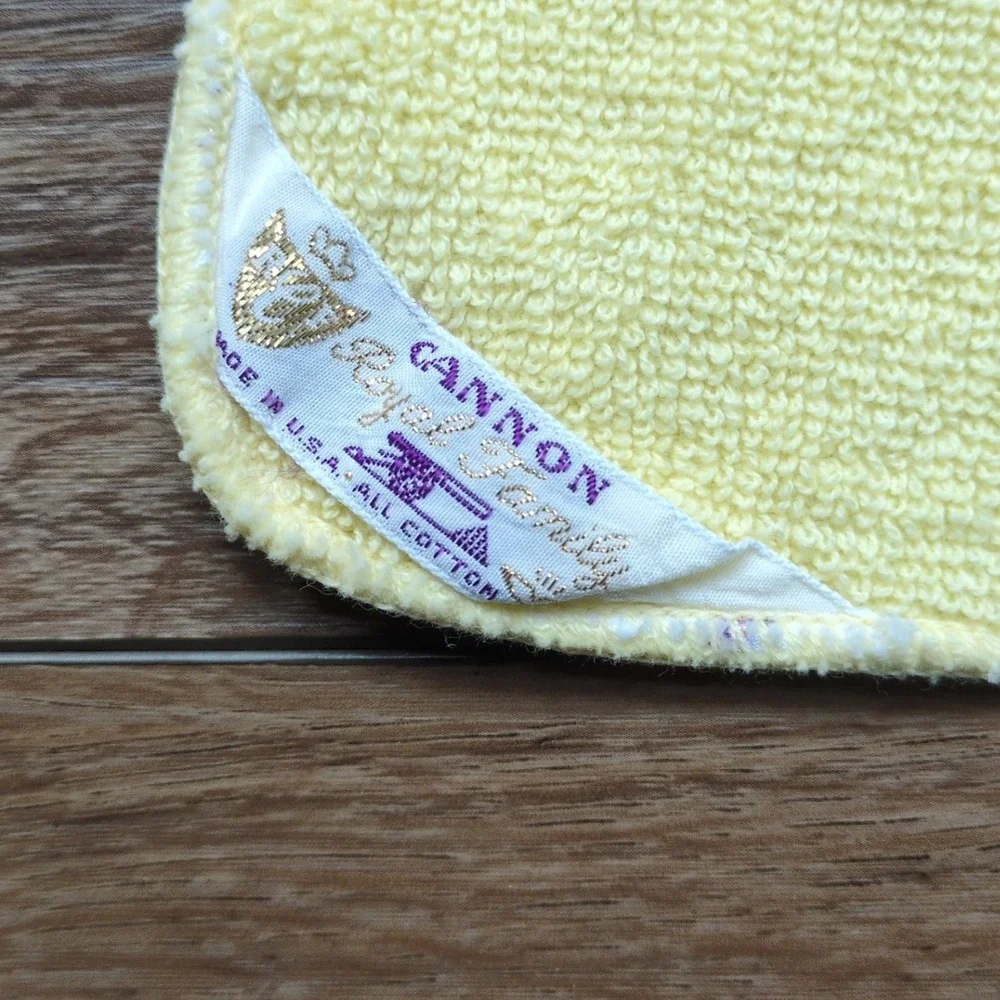 Vtg Cannon Royal Family Yellow Floral Washcloth Set (2)‎ Rose Cotton Cottagecore